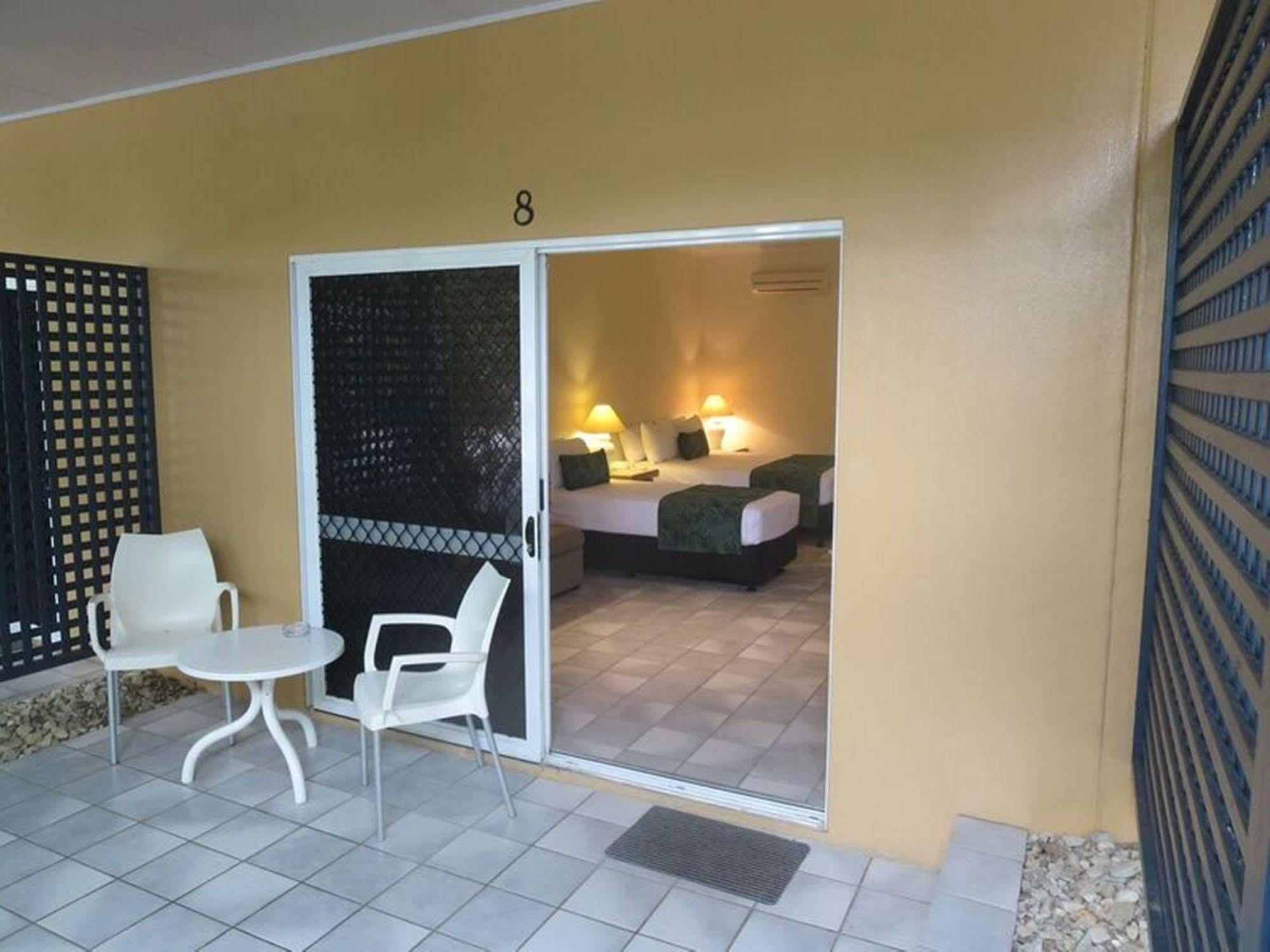 Lazy Lizard Motor Inn Port Douglas Zewnętrze zdjęcie