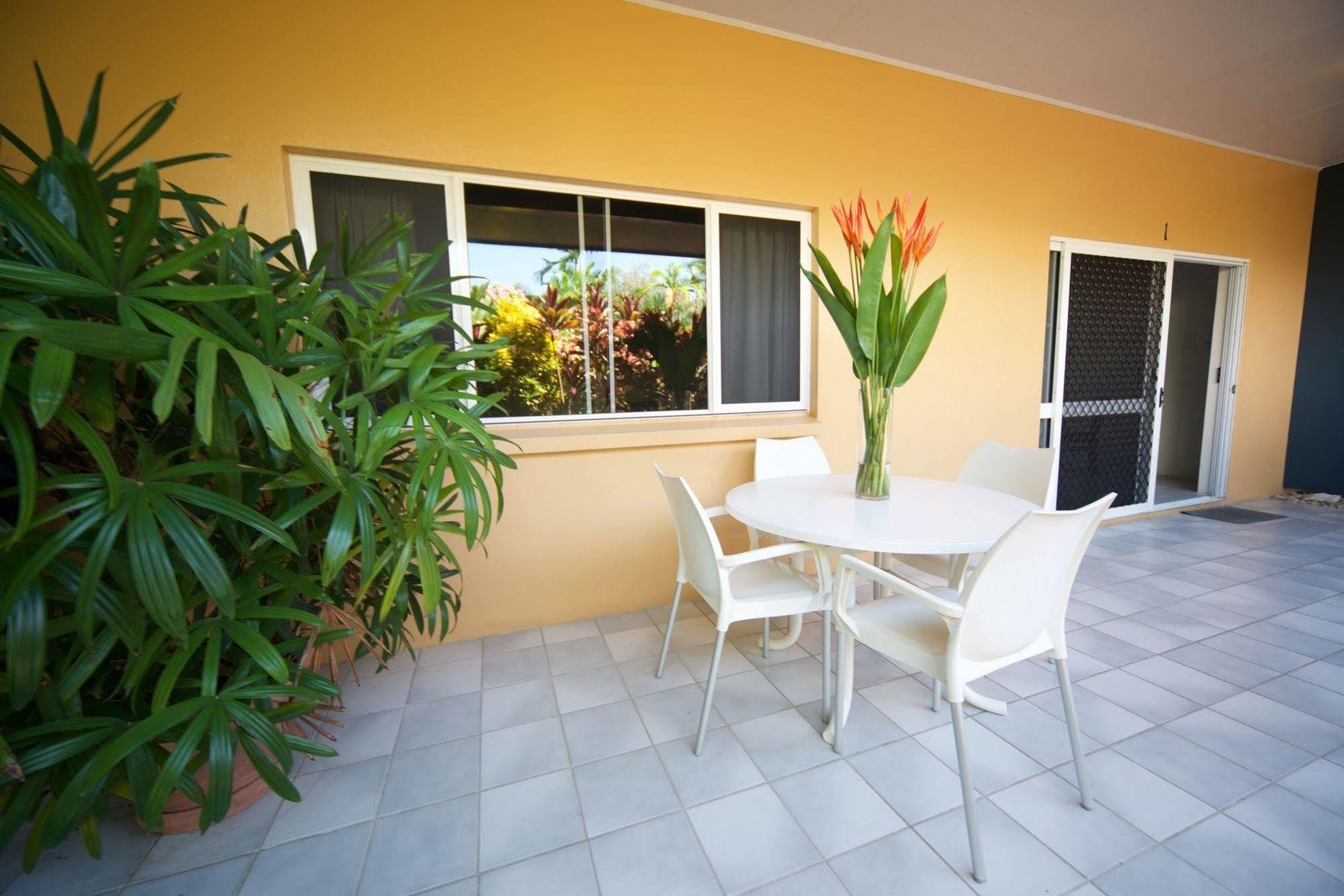 Lazy Lizard Motor Inn Port Douglas Zewnętrze zdjęcie